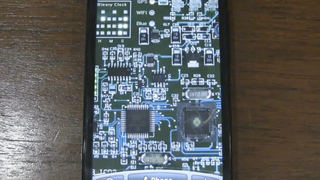 An Android Live Wallpaper That Shows You The Inside Of Your Phone